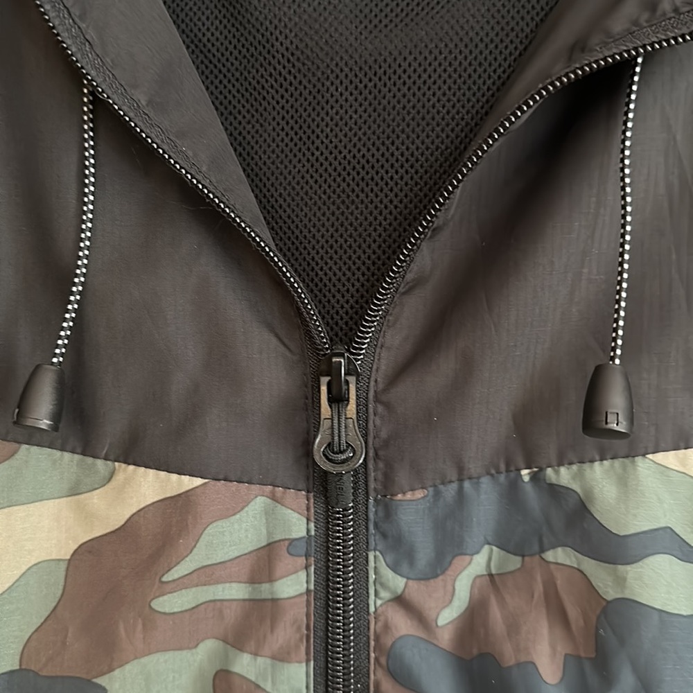 O’Neil rain jacket - Picture 3 of 6